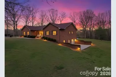 328 Davidson Court, Taylorsville, NC 28681 - Photo 2