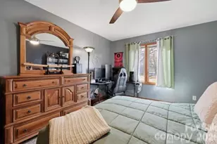 328 Davidson Ct, Taylorsville, NC 28681 - Photo 20