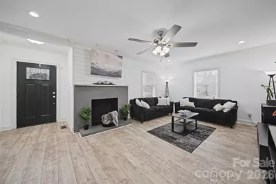 601 Carolina Avenue, Gastonia, NC 28052 - Photo 2