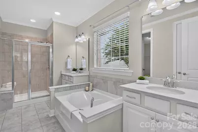 17511 Austins Creek Drive, Charlotte, NC 28278 - Photo 24