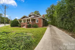 1339 5th St NE, Hickory, NC 28601 - Photo 2
