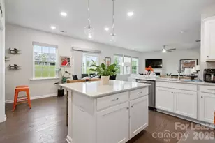 17812 New Mark Ave, Charlotte, NC 28278 - Photo 12