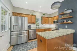 5 Goodman Rd, Asheville, NC 28804 - Photo 14