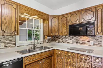 122 W Laurel Lane, Etowah, NC 28729 - Photo 20
