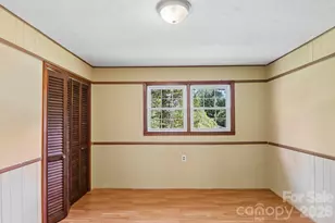 122 W Laurel Ln, Etowah, NC 28729 - Photo 30