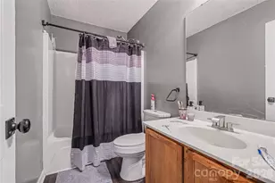 8030 Shiny Meadow Dr, Charlotte, NC 28215 - Photo 28