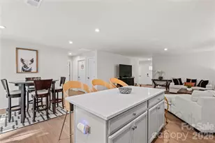 4208 Jones Crk Ln, Charlotte, NC 28215 - Photo 14