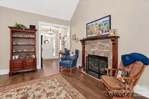 618 St Cloud Dr, Statesville, NC 28625 - Photo 6