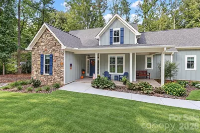 618 Saint Cloud Drive, Statesville, NC 28625 - Photo 4