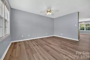 122 24th St NW, Hickory, NC 28601 - Photo 6