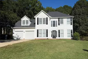 10904 Delsing Ct, Charlotte, NC 28214 - Photo 2
