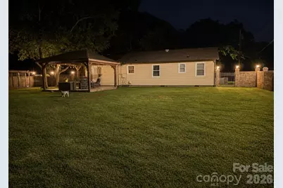 9202 Elgin Drive, Charlotte, NC 28214 - Photo 6