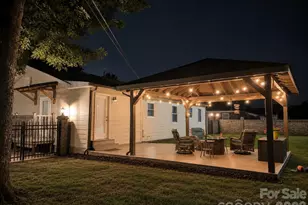 9202 Elgin Dr, Charlotte, NC 28214 - Photo 4