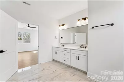 426 E 19th Street, Charlotte, NC 28206 - Photo 12