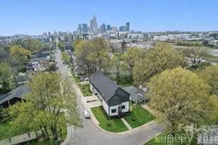 426 E 19th St, Charlotte, NC 28206 - Photo 16