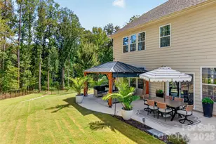 113 Vaughn Ct, Troutman, NC 28166 - Photo 36