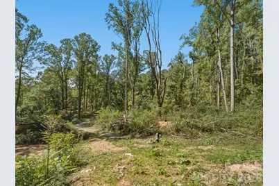 6 Pioneer Lane, Hendersonville, NC 28792 - Photo 18