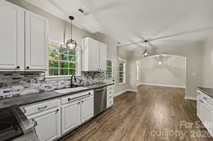 2321 Grayson Pkwy, Monroe, NC 28110 - Photo 6