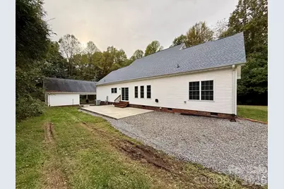 151 Robertson Drive, Taylorsville, NC 28681 - Photo 2