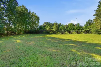 2822 Carriage Crossing Drive, Matthews, NC 28105 - Photo 36