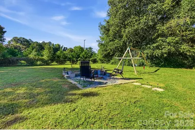 2822 Carriage Crossing Drive, Matthews, NC 28105 - Photo 34