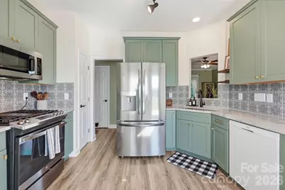 2822 Carriage Crossing Drive, Matthews, NC 28105 - Photo 10