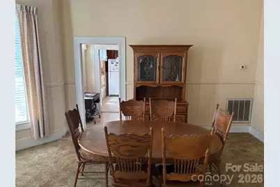 114 Hampton Street, Chester, SC 29706 - Photo 8