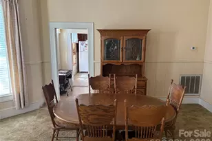 114 Hampton St, Chester, SC 29706 - Photo 8