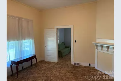 114 Hampton Street, Chester, SC 29706 - Photo 12