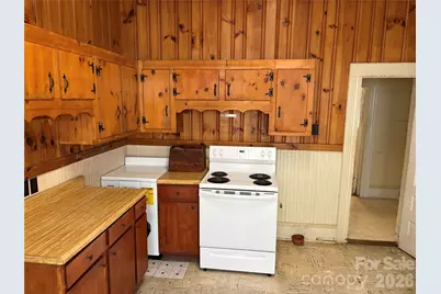 114 Hampton Street, Chester, SC 29706 - Photo 14