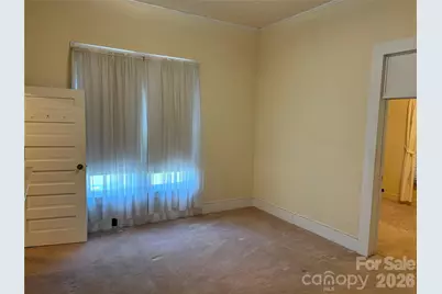 114 Hampton Street, Chester, SC 29706 - Photo 16