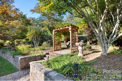 211 South Plains Drive, Asheville, NC 28803 - Photo 12