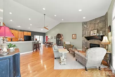 2481 Genes Loop, Morganton, NC 28655 - Photo 6