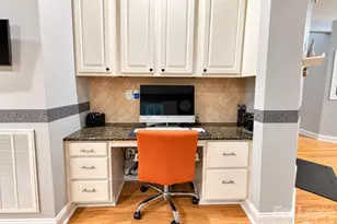 5824 Hartfield Downs Dr, Charlotte, NC 28269 - Photo 10