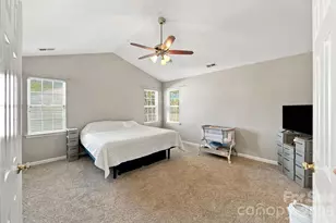 6730 Reedy Creek Rd, Charlotte, NC 28215 - Photo 22