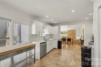 9006 St Croix Lane, Charlotte, NC 28277 - Photo 10