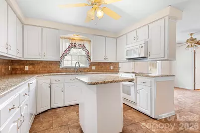 35 Sumner Avenue NW, Concord, NC 28027 - Photo 10