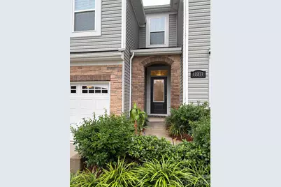 12237 Gambrell Drive, Charlotte, NC 28278 - Photo 2