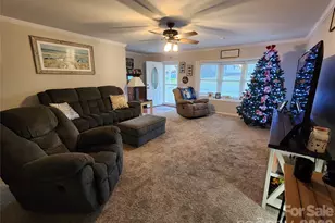 314 E 20th St, Kannapolis, NC 28083 - Photo 4