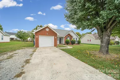 1012 Ridgefield Circle, Indian Trail, NC 28079 - Photo 2