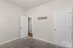 133 Sandtrap Dr, Statesville, NC 28677 - Photo 22