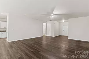 133 Sandtrap Dr, Statesville, NC 28677 - Photo 6