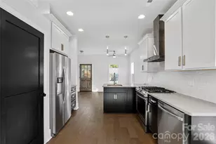 205 N Johnson St, Brevard, NC 28712 - Photo 10