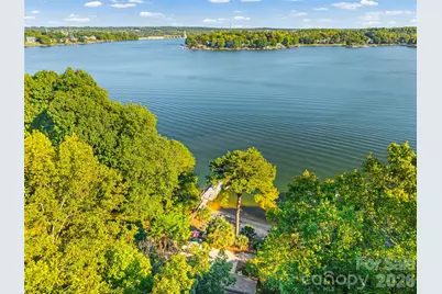 2065 Marquesas Avenue, Tega Cay, SC 29708 - Photo 6