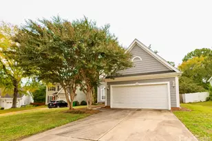 13836 Poppleton Ct, Charlotte, NC 28273 - Photo 2