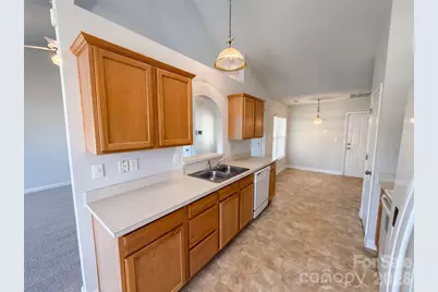 11344 Pointer Ridge Drive, Charlotte, NC 28214 - Photo 2