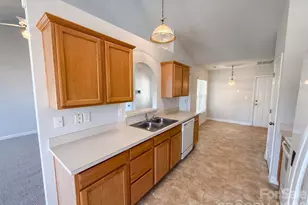 11344 Pointer Ridge Dr, Charlotte, NC 28214 - Photo 2