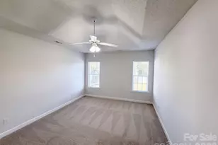 11344 Pointer Ridge Dr, Charlotte, NC 28214 - Photo 4