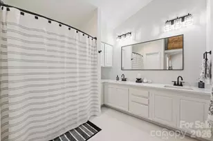 500 N Poplar St, Charlotte, NC 28202 - Photo 20