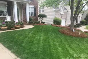123415 Ada Ct, Charlotte, NC 28213 - Photo 2